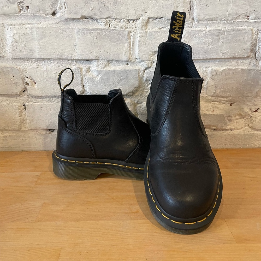 Dr. Martens 2976 Lo Rogue Black Leather Chelsea Boots UK4 EU37 - Picture 3 of 7